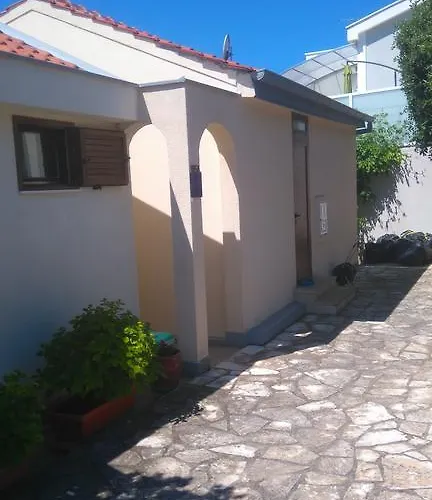 Appartement Basic Petrčane